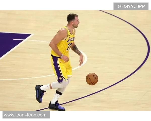 NBA40+得分三双榜：罗伯特森领跑，登威位列其后，东契奇第四